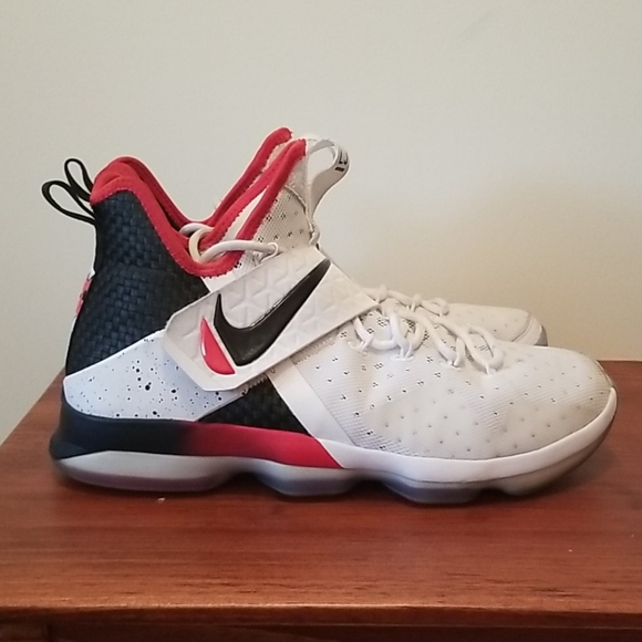Nike Lebron 14 Flip the Switch Sz 12